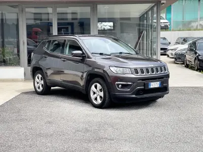 Usata Jeep Compass 140 CV (102 kW) 2019 Grigio SUV