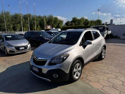 Usata Opel Mokka 140 CV (102 kW) 2015 Argento SUV