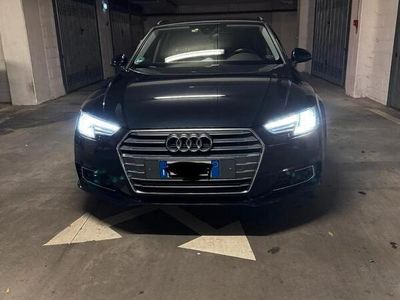 Usata Audi A4 Business Plus 150 CV (110 kW) 2017 Blu Station wagon