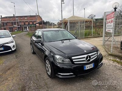 Usata Mercedes C220 Avantgarde 170 CV (125 kW) 2012 Nero Berlina