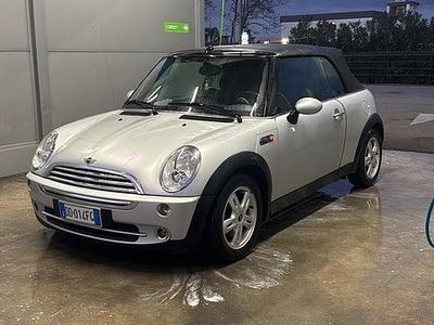 Usata Mini One Cabriolet 90 CV (66 kW) 2006 Grigio Cabrio