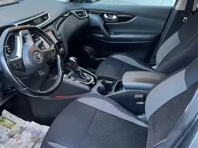 Usata Nissan Qashqai 2019 Grigio SUV