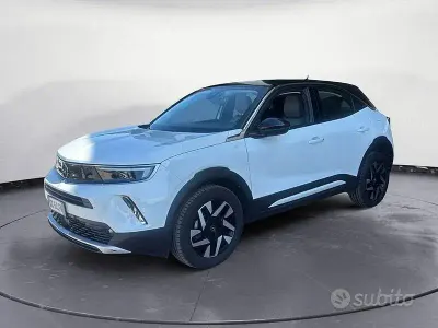 Usata Opel Mokka Elegance 110 CV (80 kW) 2022 Nero SUV