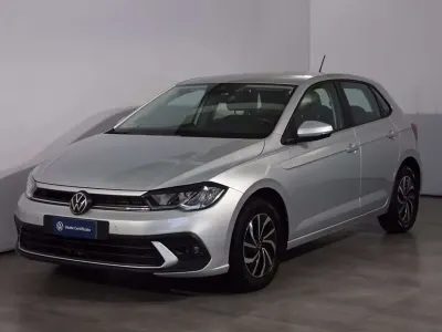 Usata VW Polo Life 95 CV (69 kW) 2025 Reflex silver metallizzato Utilitaria