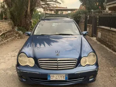 Usata Mercedes C220 Elegance 150 CV (110 kW) 2004 Station wagon