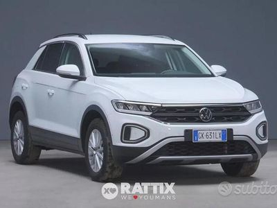 Usata VW T-Roc Life 110 CV (80 kW) 2022 Pure white SUV