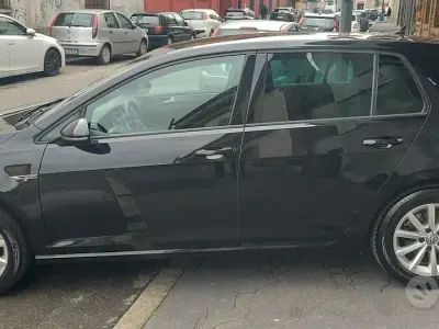 Używany VW Golf VII Executive 110 KM (80 kW) 2016 Czarny Sedan/Limuzyna