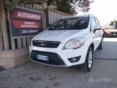 Usata Ford Kuga Titanium 140 CV (102 kW) 2012 Bianco SUV