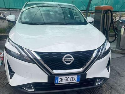 Usata Nissan Qashqai Acenta 140 CV (102 kW) 2021 Bianco SUV