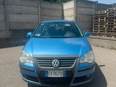 Usata VW Polo 75 CV (55 kW) 2005 Bluazzurro Utilitaria