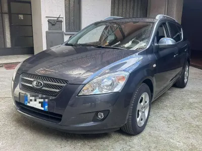 Usata Kia Ceed EX 116 CV (85 kW) 2008 Other Utilitaria