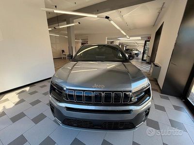 Usata Jeep Avenger Summit 100 CV (73 kW) 2024 Grigio SUV