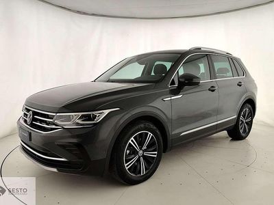 Usata VW Tiguan Elegance 150 CV (110 kW) 2023 Grigio SUV