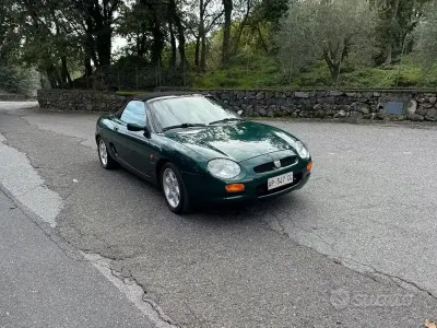 Usata MG F 120 CV (88 kW) 1997 Verde Cabrio
