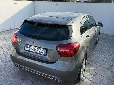Usata Mercedes A180 109 CV (80 kW) 2016 Berlina