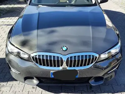 Begagnad BMW 320 Luxury Line 190 HK (139 kW) 2020 Grå Kombi