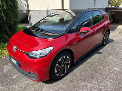 Usata VW ID.3 Pro Performance 69 kW (95 CV) 2021 Rosso Utilitaria