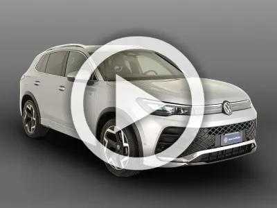 Usata VW Tiguan R-line 150 CV (110 kW) 2024 Argento SUV