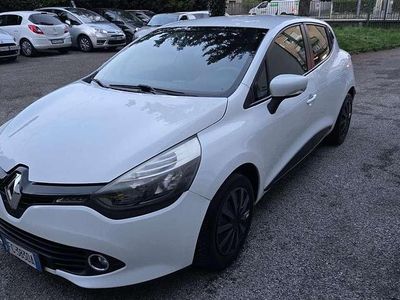 Usata Renault Clio IV Life 75 CV (55 kW) 2015 Bianco Berlina