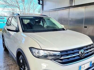 Usata VW T-Cross Style 110 CV (80 kW) 2023 Beige SUV