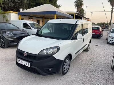 Usata Fiat Doblò 120 CV (88 kW) 2019 Bianco Monovolume