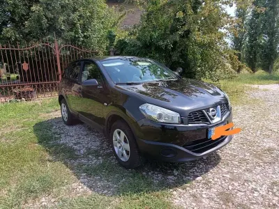 Usata Nissan Qashqai Acenta 117 CV (86 kW) 2012 Nero SUV