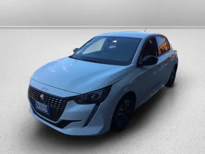 Usata Peugeot 208 Allure 101 CV (74 kW) 2023 Other Utilitaria
