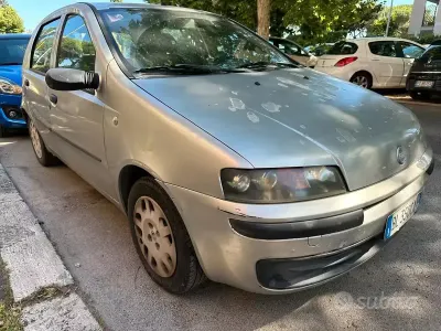 Brugt Fiat Punto 80 HK (58 kW) 2000 Grå Hatchback