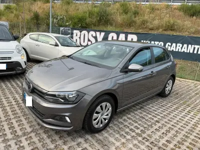 Usata VW Polo Comfortline 90 CV (66 kW) 2021 Grigio Utilitaria