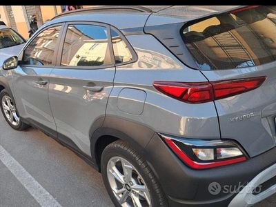 Usata Hyundai Kona 120 CV (88 kW) 2023 Grigio SUV