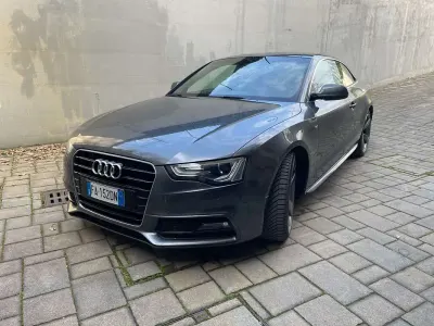 Usata Audi A5 S-Line 190 CV (139 kW) 2015 Grigio Coupé