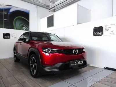 Usata Mazda MX30 Makoto 75 CV (55 kW) 2024 Rosso SUV