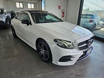 Usata Mercedes E220 Premium Plus 194 CV (142 kW) 2019 Bianco Coupé