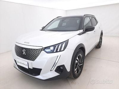 Usata Peugeot e-2008 GT 100 kW (136 CV) 2021 Bianco SUV