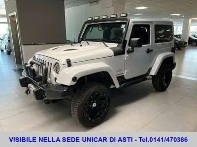Usata Jeep Wrangler Sahara 200 CV (147 kW) 2013 Bianco SUV