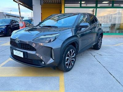 Usata Toyota Yaris Cross Trend 116 CV (85 kW) 2022 Grigio SUV