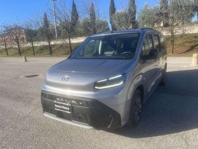 Usata Toyota Proace Verso City 131 CV (96 kW) 2025 Argento Station wagon