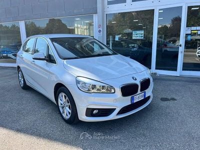 Usata BMW 218 Active Tourer Luxury Line 150 CV (110 kW) 2016 Bianco Monovolume