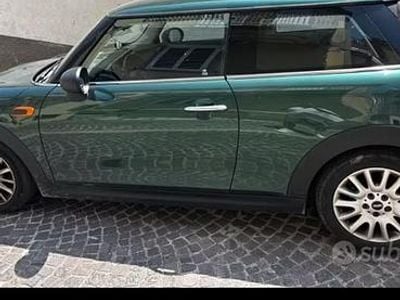 Begagnad Mini Cooper 102 HK (75 kW) 2016 Grön Halvkombi