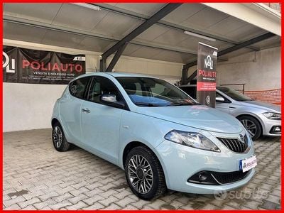 Begagnad Lancia Ypsilon S 69 HK (50 kW) 2023 Grön Halvkombi