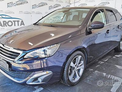 Usata Peugeot 308 SW Allure 120 CV (88 kW) 2017 Blu Station wagon