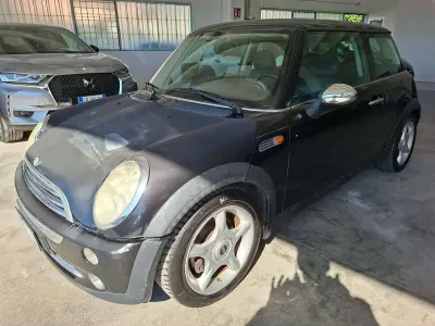 Usata Mini Cooper 116 CV (85 kW) 2005 Other Utilitaria