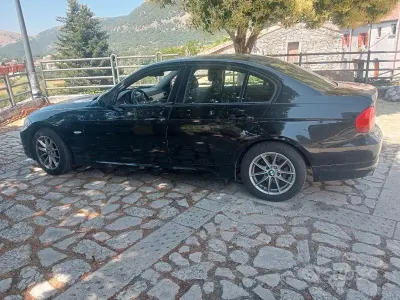 Usata BMW 316 116 CV (85 kW) 2011 Nero Berlina