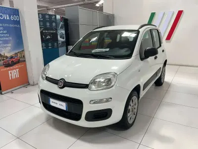 Usata Fiat Panda Easy 80 CV (58 kW) 2018 Bianco Utilitaria