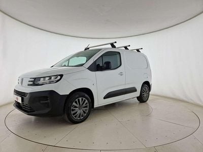 Gebraucht Peugeot Partner S 101 PS (74 kW) 2024 Weiß Van / Kleinbus