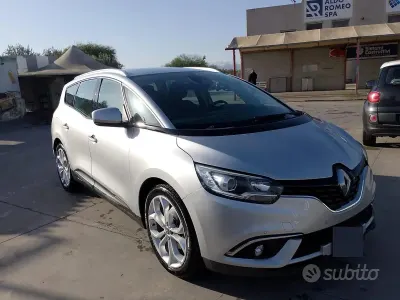 Usata Renault Grand Scénic IV 110 CV (80 kW) 2018 Grigio Monovolume