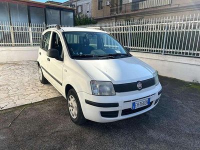 Bianco Usata 2009 Fiat Panda Dynamic Utilitaria | 2899 € (Buon prezzo)