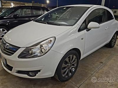 usata Opel Corsa 1.2 80CV 5 porte GPL-TECH Edition