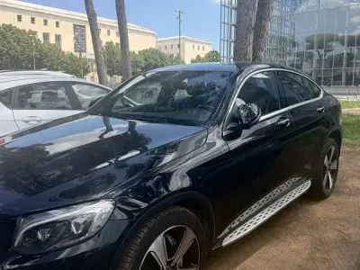 Usata Mercedes GLC220 Premium 170 CV (125 kW) 2018 Nero SUV