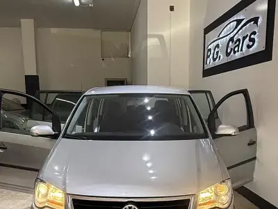 Usata VW Touran Trendline 105 CV (77 kW) 2008 Grigio Monovolume